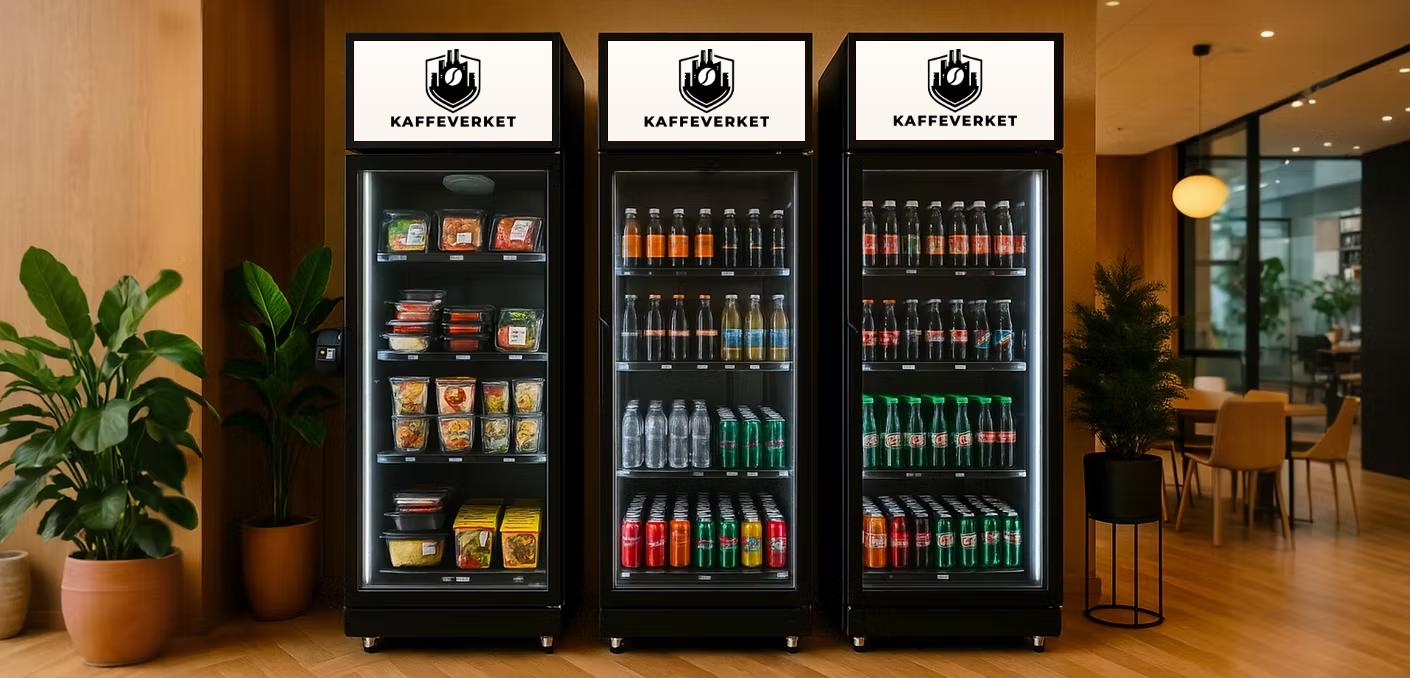 Kaffeverkets smarta matkylar med färsk mat och drycker på kontoret
